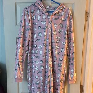 Taylor Swift pink Meredith and Olivia Pajamas